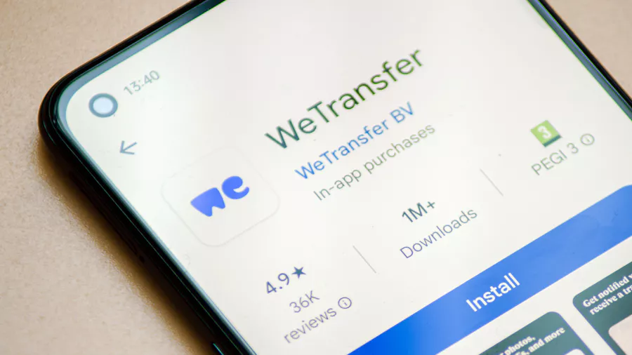WeTransfer past gebruiksvoorwaarden aan: tijd voor een veiliger alternatief?